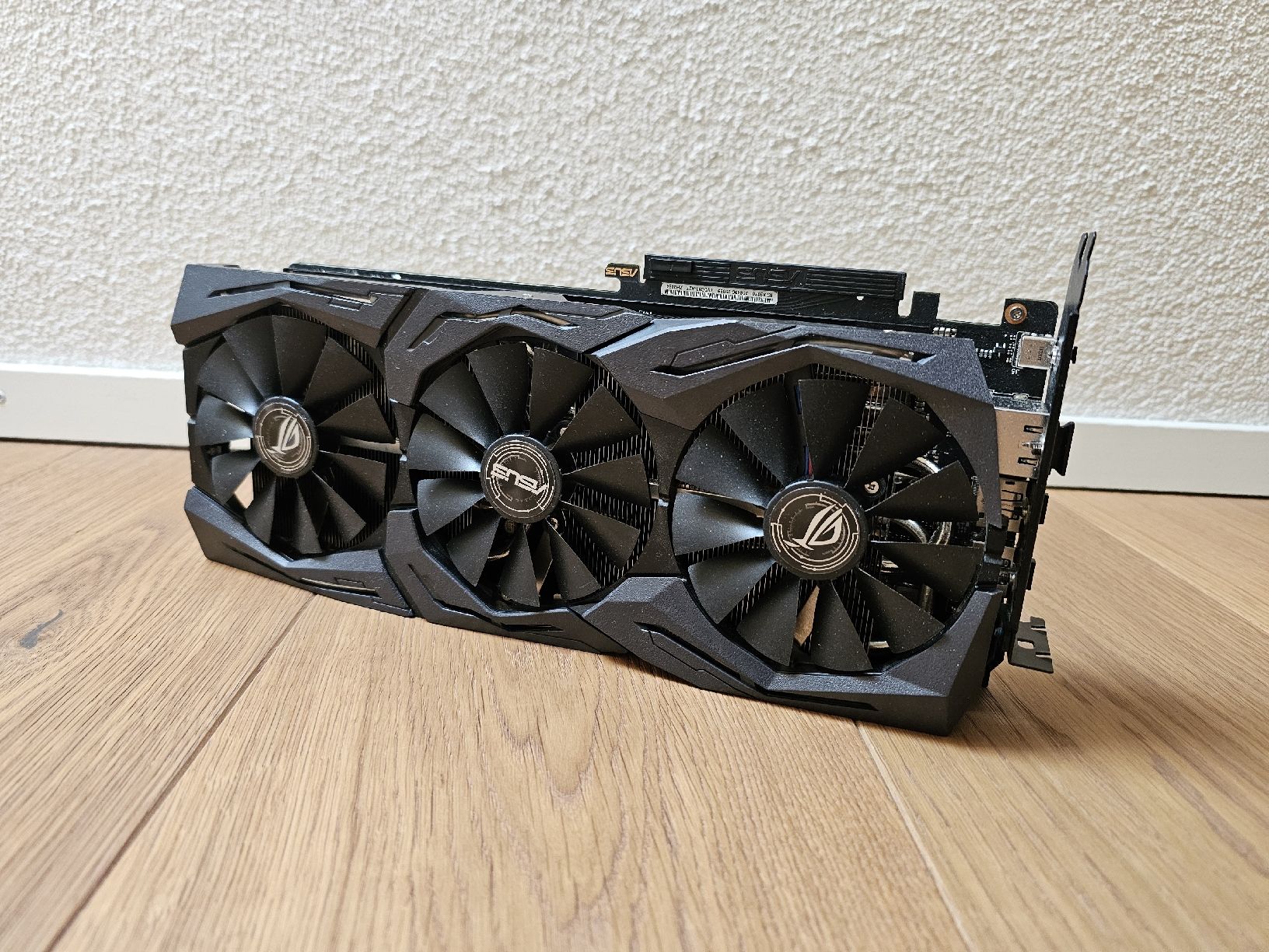 Nvidia Schede grafiche: ASUS ROG STRIX RTX 2070 - Super Zustand! – Usato da Koppigen venduto da Komouri