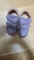 Bisgaard Kinderschuhe lila Klettverschluss ungetragen Gr. 24