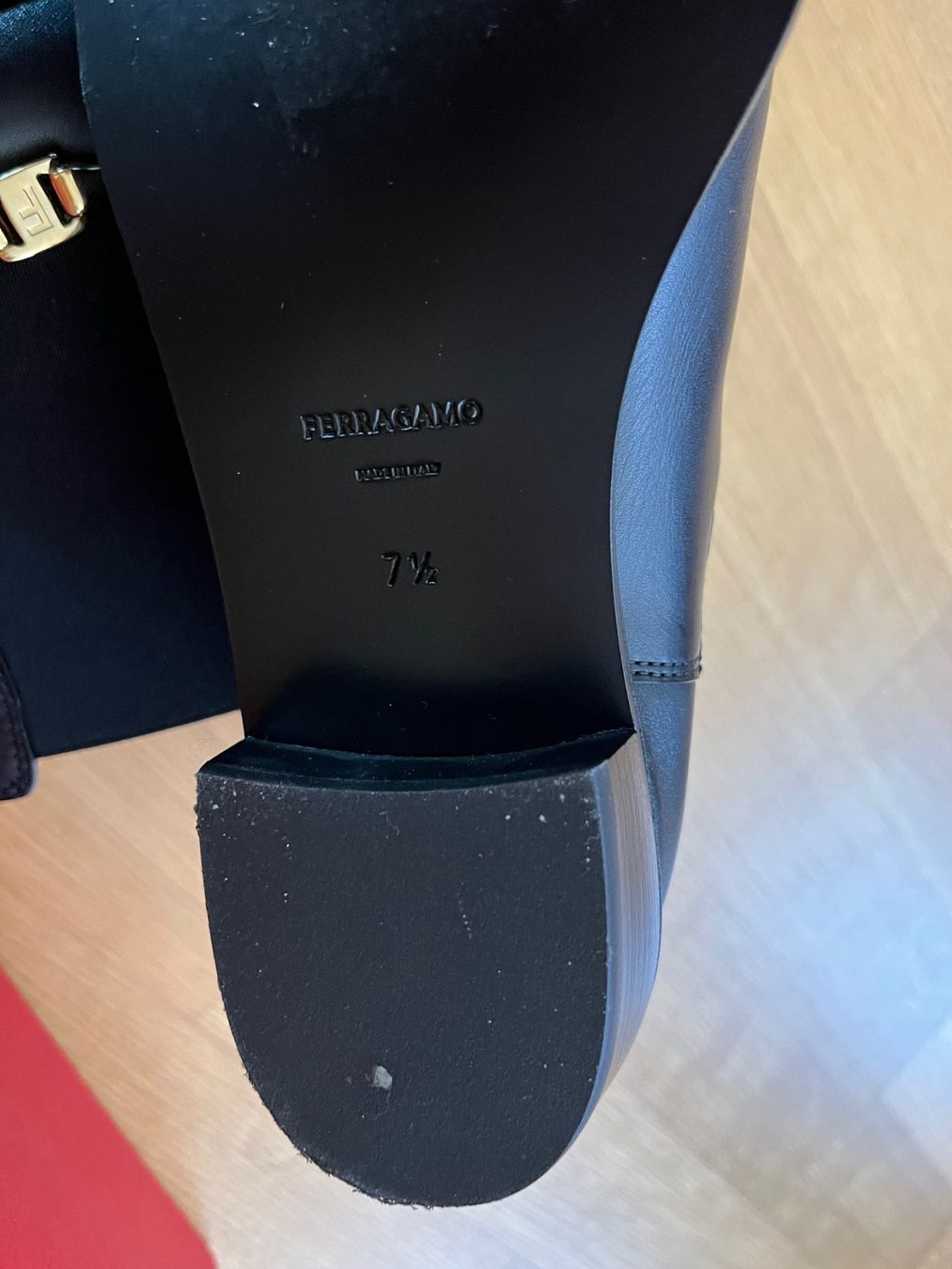 Salvatore Ferragamo Scarpe da donna: SALVATORE FERRAGAMO Stiefeletten 38 – Usato da Luzern venduto da Aleoschli 2