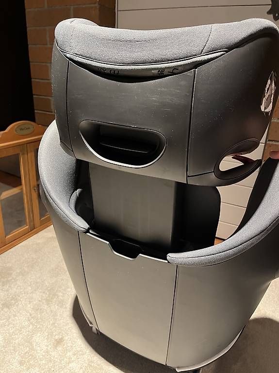 Seggiolini per auto: Sicherer Cybex-Kindersitz – Usato da Ittigen venduto da Heffalumpi 2