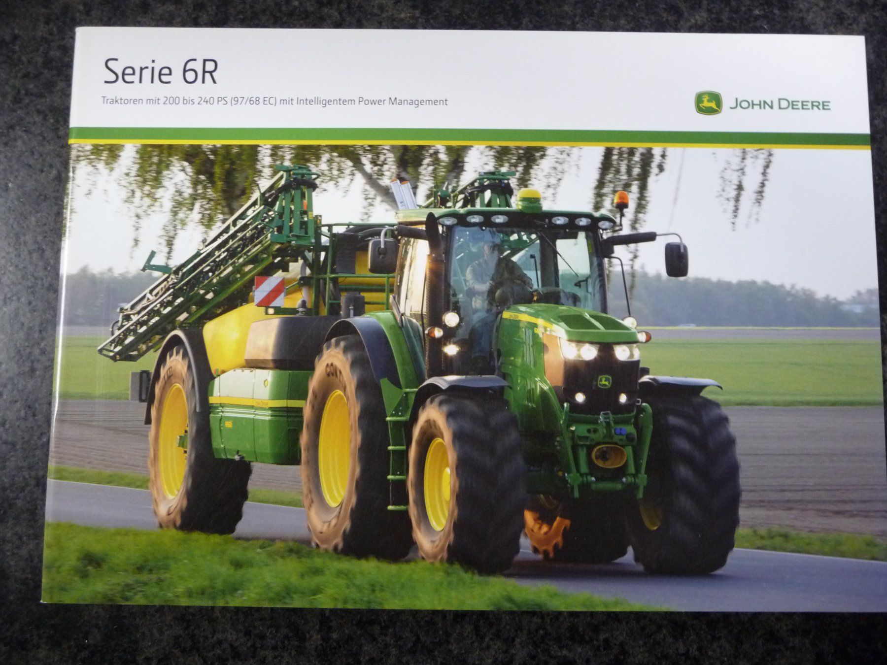 Documenti: John Deere Traktoren Prospekt – Usato da Madiswil venduto da broenimann01