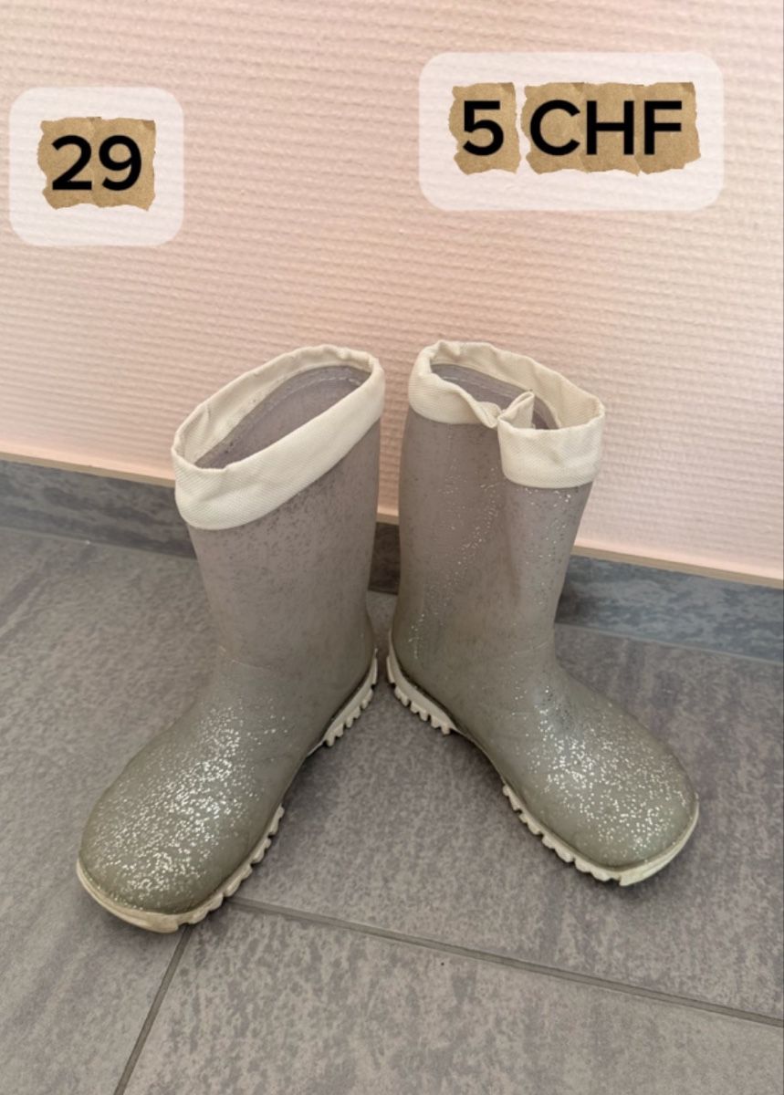 Elefanten Chaussures filles: Elefanten Gummistiefel Glitter Grösse 29  – D'occasion à Lufingen par jazz753