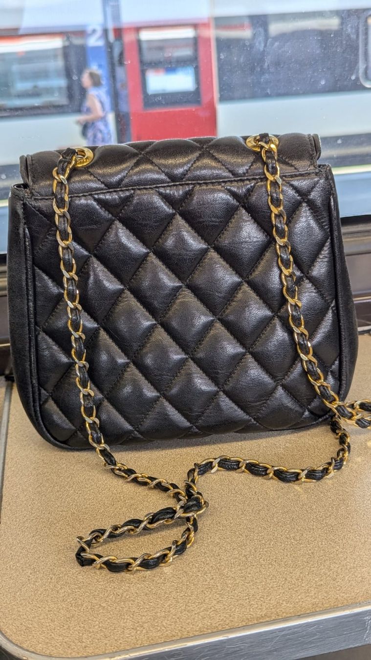 Chanel Borse da donna: Original Vintage Chanel Tasche – Usato da Bergdietikon venduto da Lindor12 1