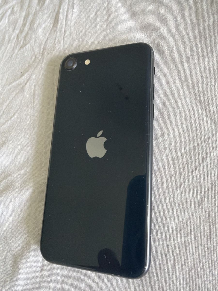 Apple Telefoni cellulari / Smartphones: Apple iphone SE 64 Gb – Usato da Perlen venduto da K.P.K.P 3