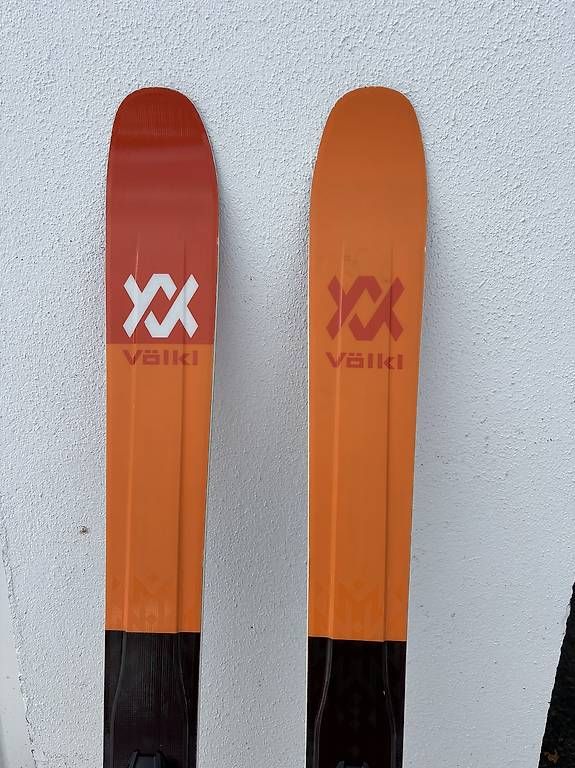 Sci: Ski Völkl freeride100eight W 173cm  – Usato da Veyrier venduto da F000r