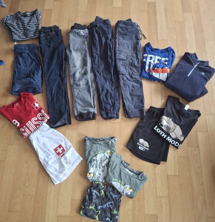 Kleiderpaket 134 (140)