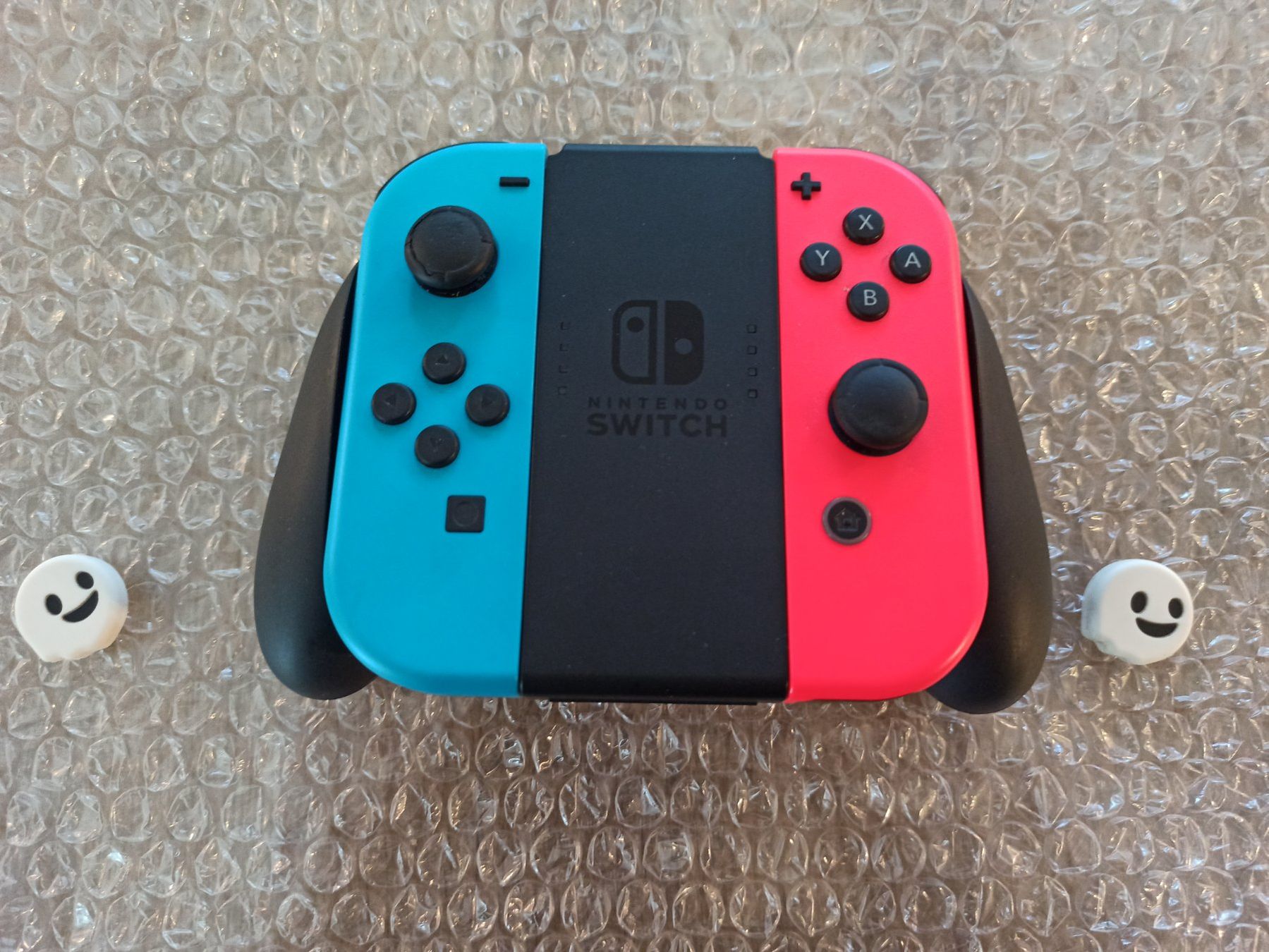 Nintendo Manettes: Original Nintendo Switch Joy-Con Set – D'occasion à Oberweningen par mar_87mx