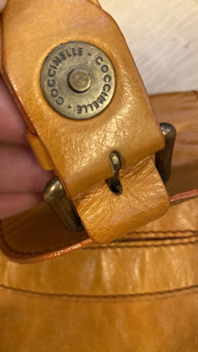 Coccinelle Borse da donna: Coccinelle Ledertasche – Usato da Obfelden venduto da tan_9lj9 4