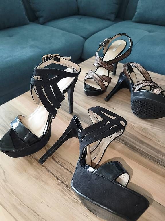 Chaussures femmes: Heels / Markenschuhe – D'occasion à Kaisten par lys_zzy8 2