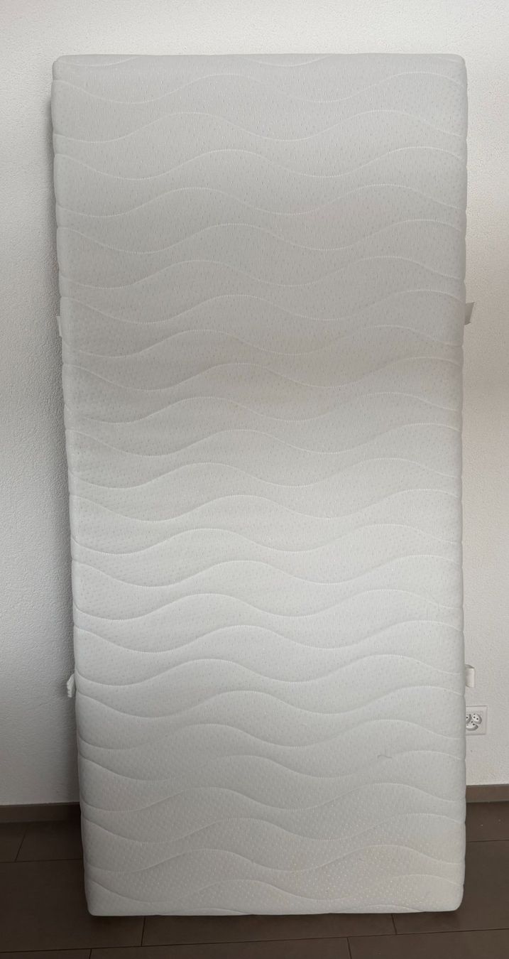 Pfister Matratzen: Pfister Wave Matratze 90×200 cm – Gebraucht aus Tegerfelden von reborn22