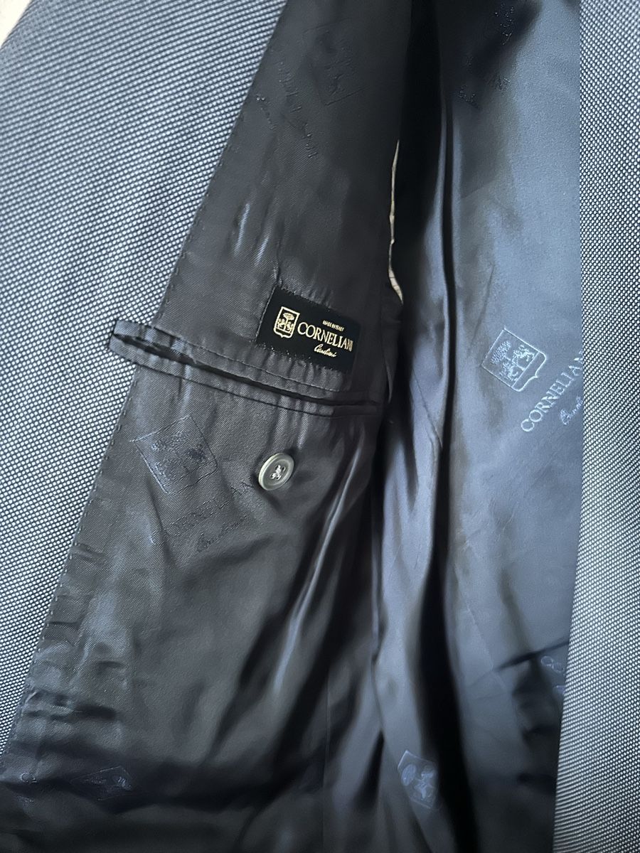 Anzüge, Sport- & Funktionsanzüge: Corneliani Anzug Blau-Grau Gr. 48 – Gebraucht aus Basel von tgrobelnik 2
