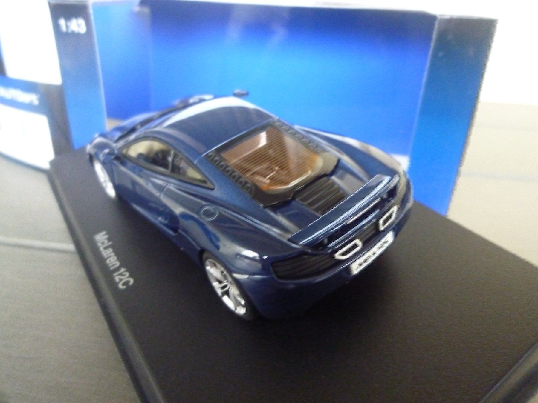 Autoart Modellini d'auto: McLaren 12C – Nuovo e nell'imballaggio originale da Flawil venduto da Imperiosud 3