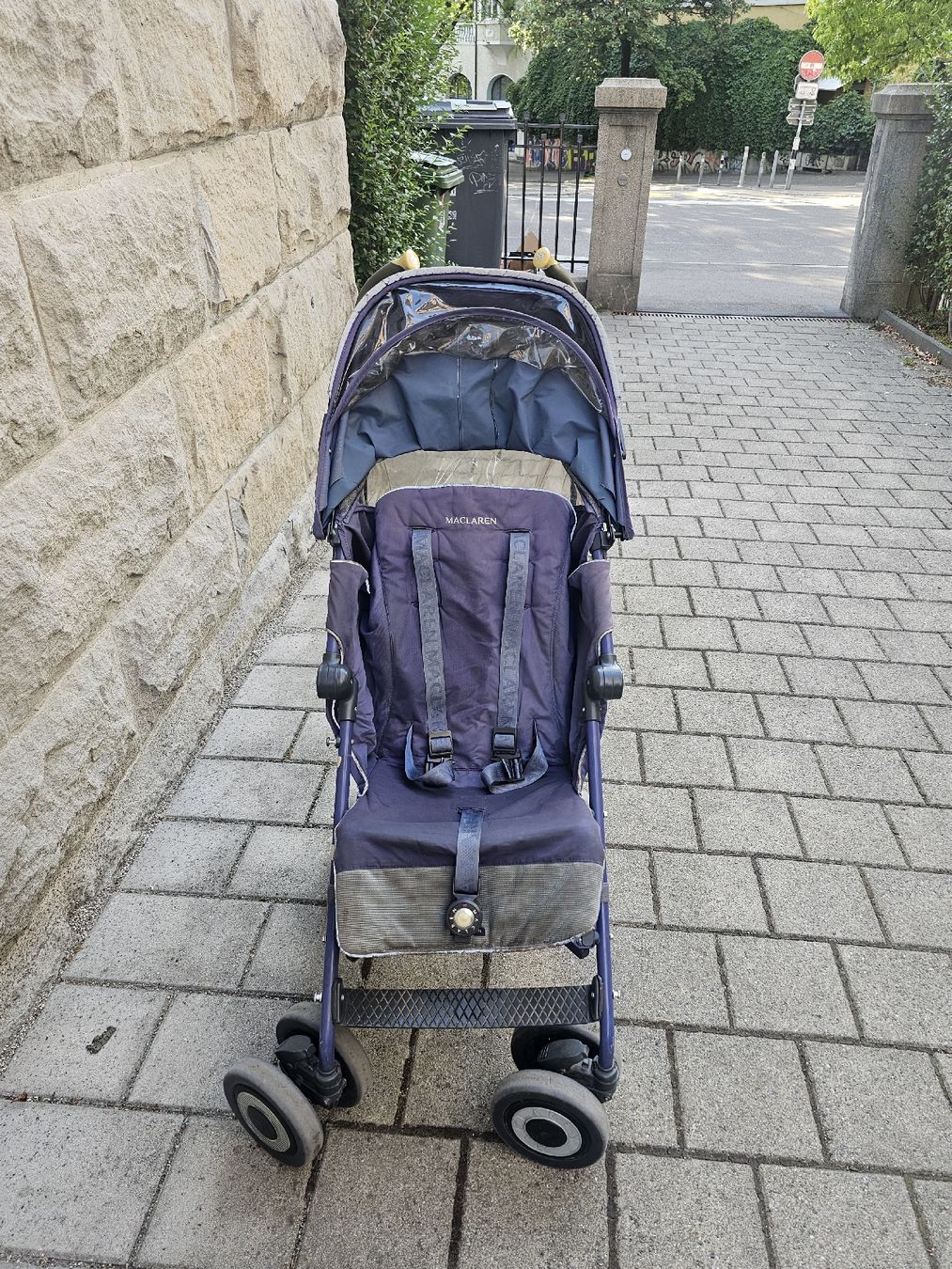 Mclaren Carrozzine: Mc Laren Kinderwagen – Usato da Zürich venduto da Masgo 1