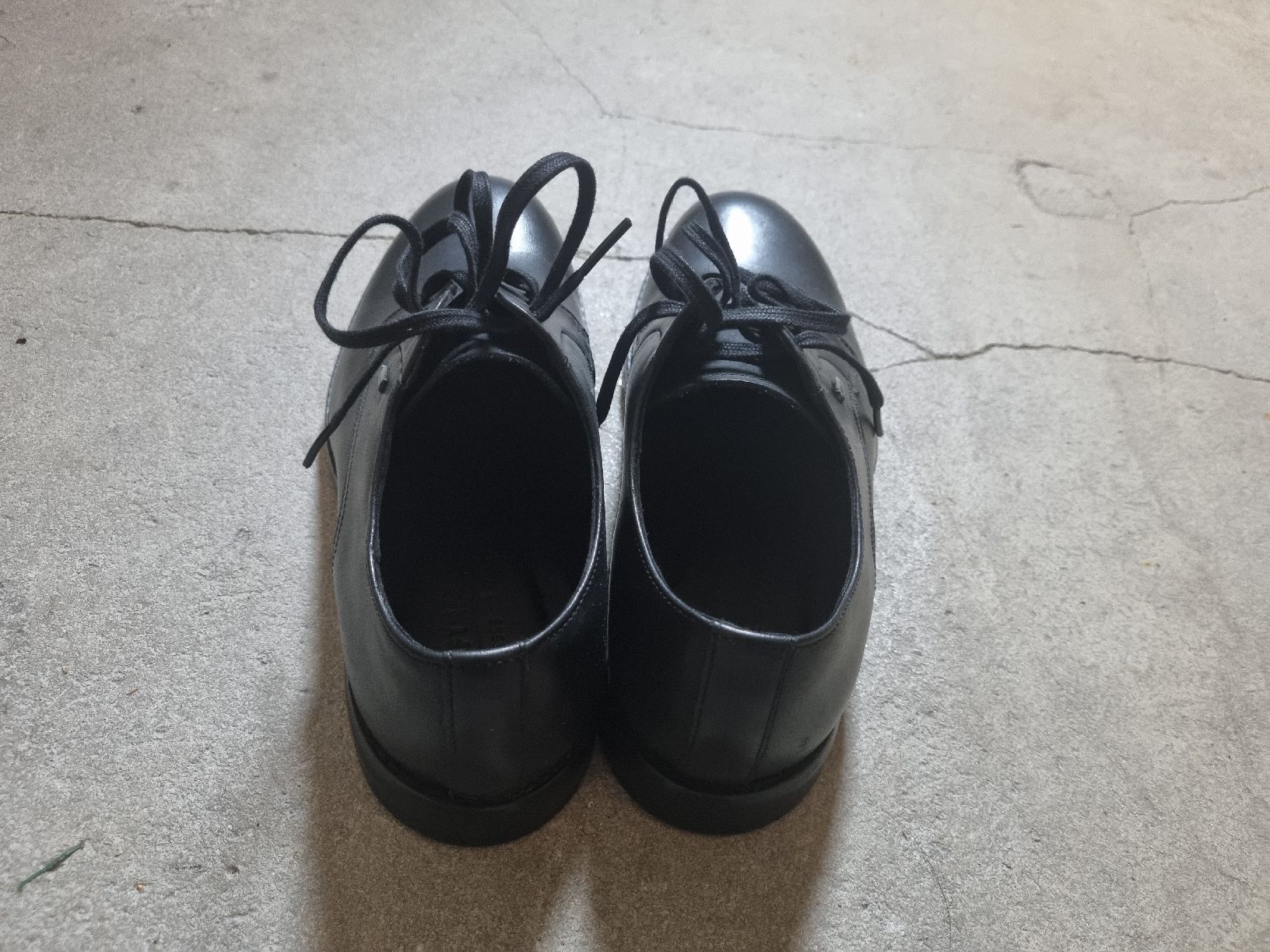Scarpe da uomo: Chaussures Clarks – Nuovo e nell'imballaggio originale da Le Locle venduto da Tipiat 2