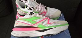 Diadora ATOMO V7000 W GR.40(UK6,5).