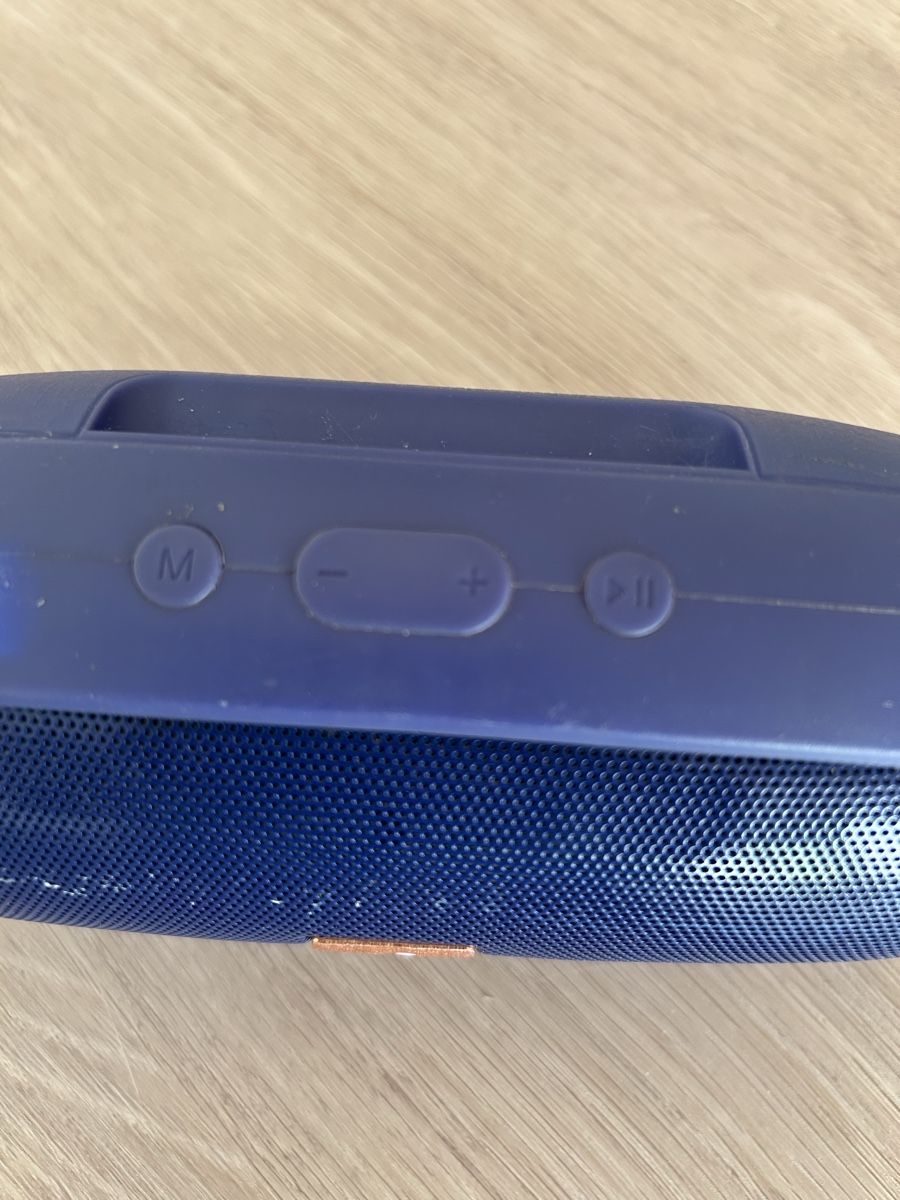 Casse acustiche: Blauer Bluetooth Lautsprecher 🎶 – Usato da St. Gallen venduto da MoMaMu12 2