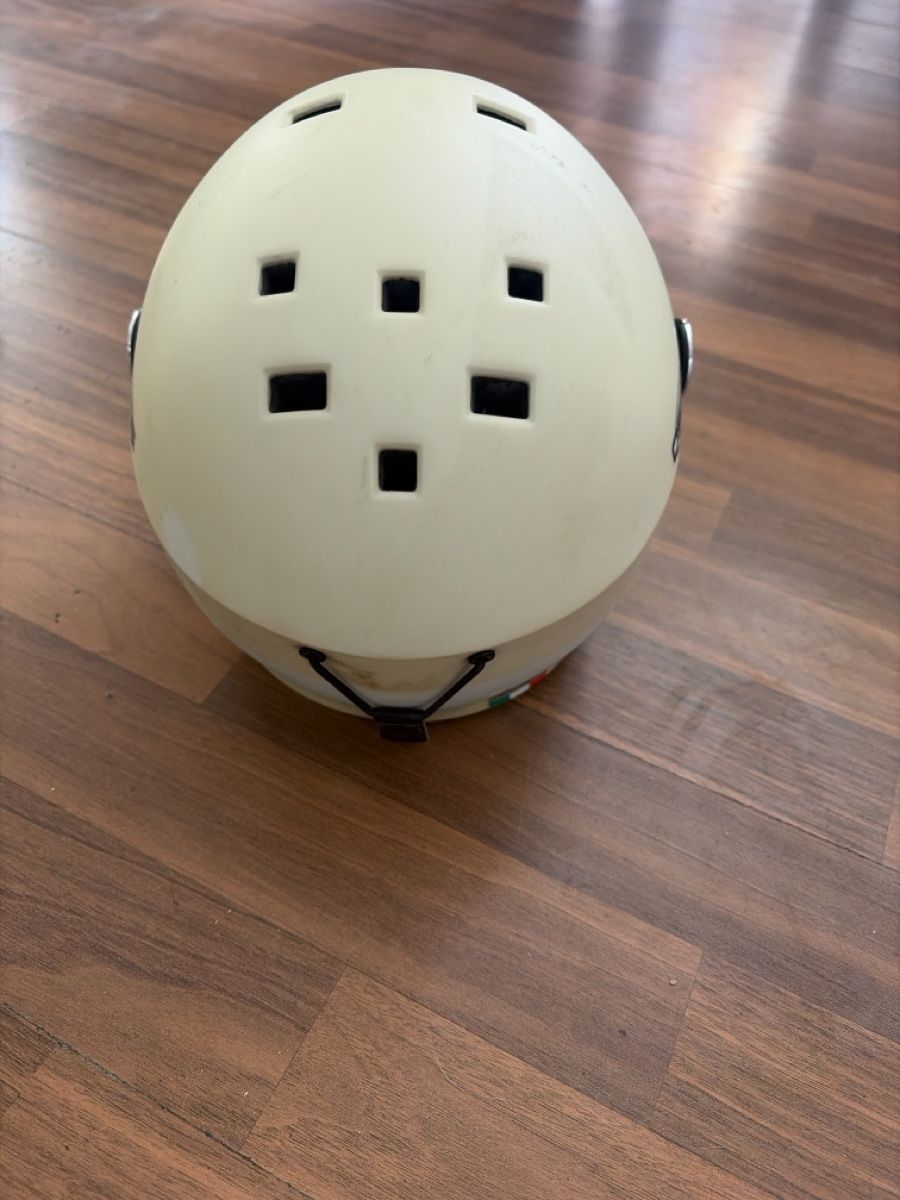 Caschi: Skihelm – Usato da Mauren venduto da peanut 3
