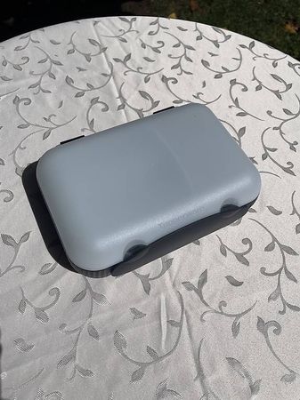 Tupperware Lunchbox / Znünibox mit Trenneinsatz, neu