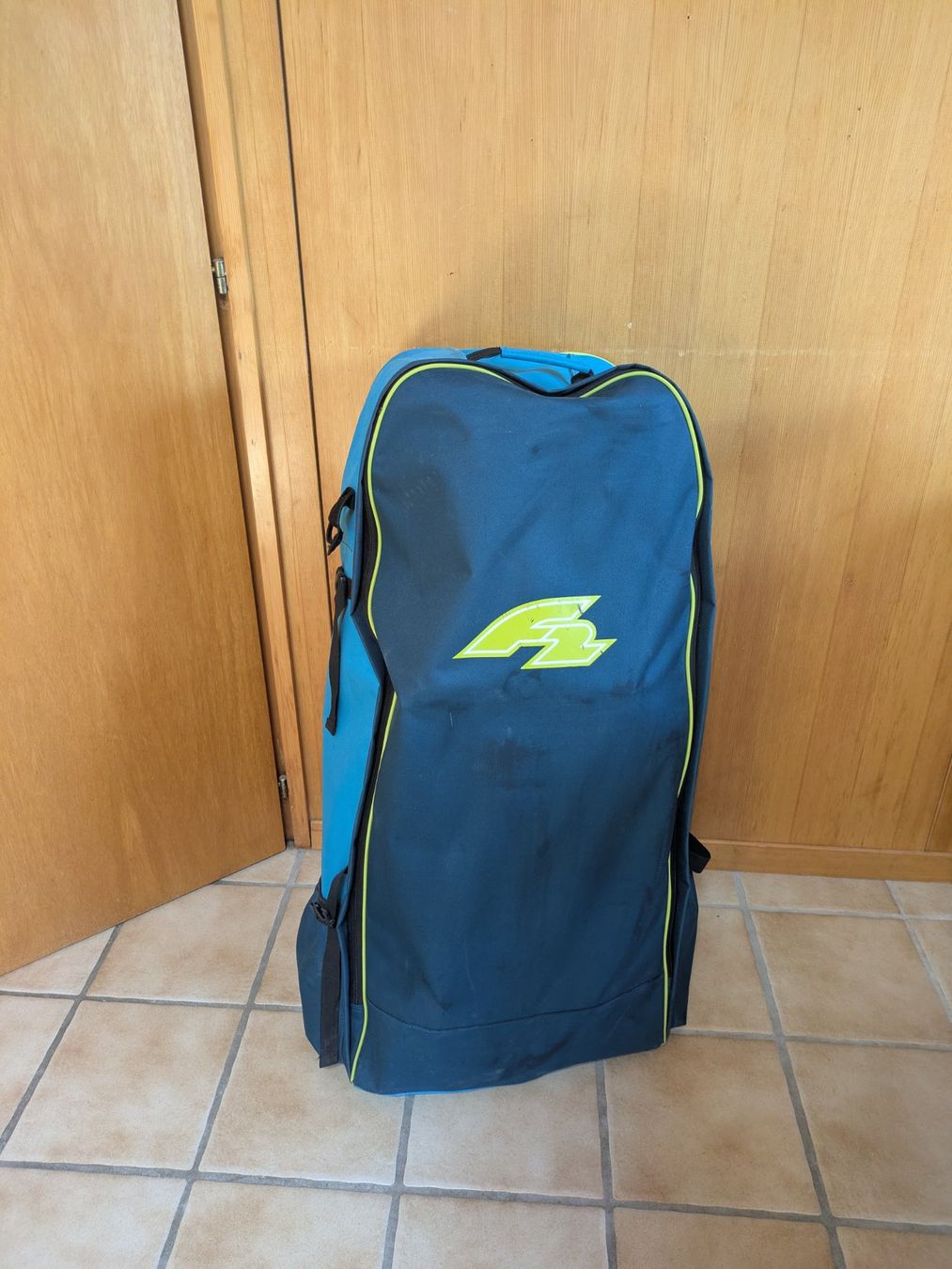 Surfboards & Schwimmbrette: Paddleboard gonflable F2 2 personnes – Gebraucht aus Arbaz von nao_5ljw 1