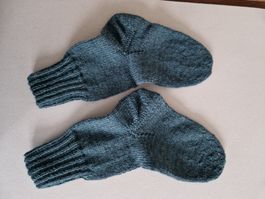handgestrickte Socken Gr. 37