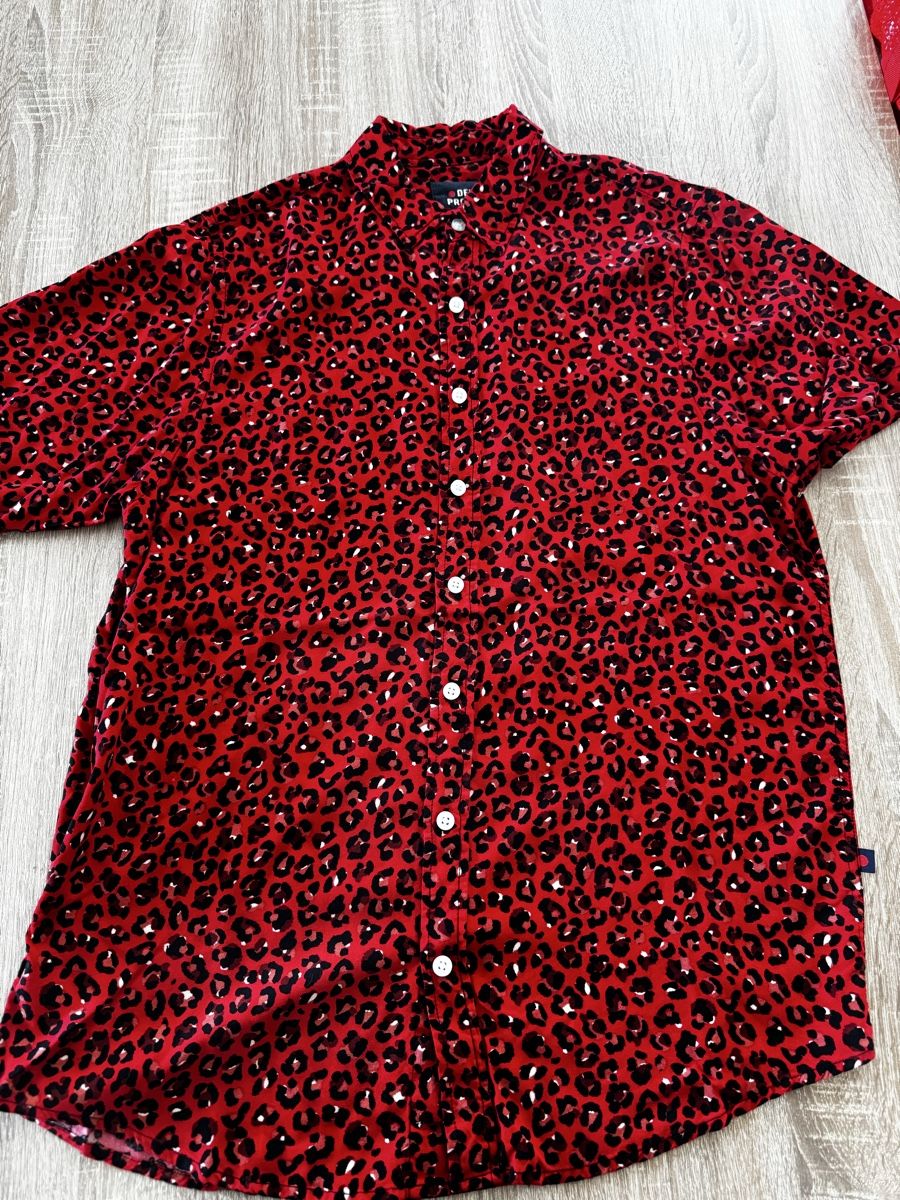 Camicie: Chemise Red léopard L slim Line  – Usato da Vevey venduto da Eiden77 2