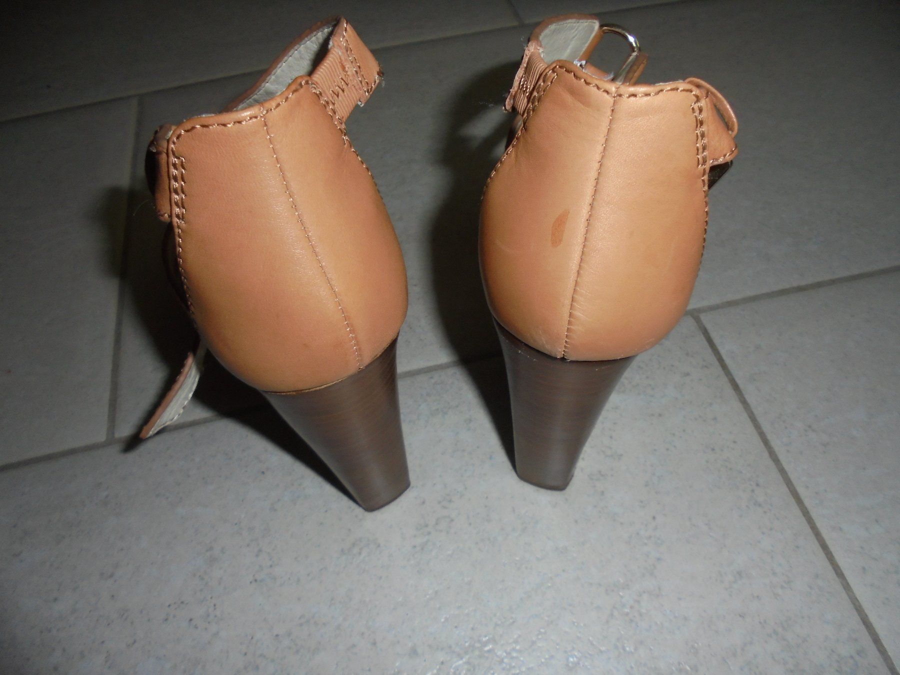Michael Kors Scarpe da donna: MICHAEL KORS PUMPS GR.39 NEUWERTIG – Usato da Rotkreuz venduto da Samballi 2