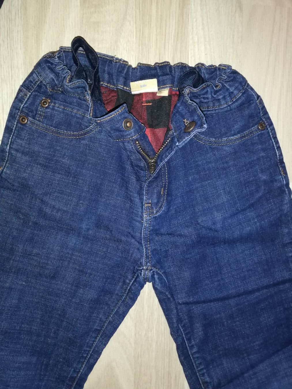 Kleiderpakete & -sets: Lot: jeans, salopette, pulls à longues manches – Gebraucht aus Biel/Bienne von Sikosi 4