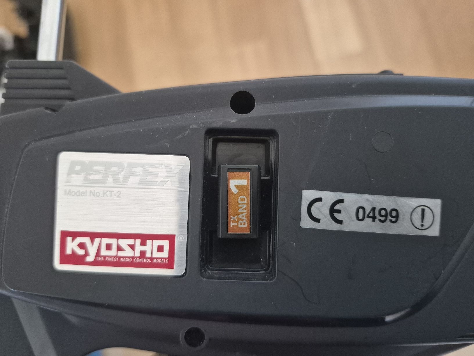 Kyosho Telecomando: Perfex Kyosho Fernsteuerung KT-2 – Usato da Dielsdorf venduto da BARDARRU 1