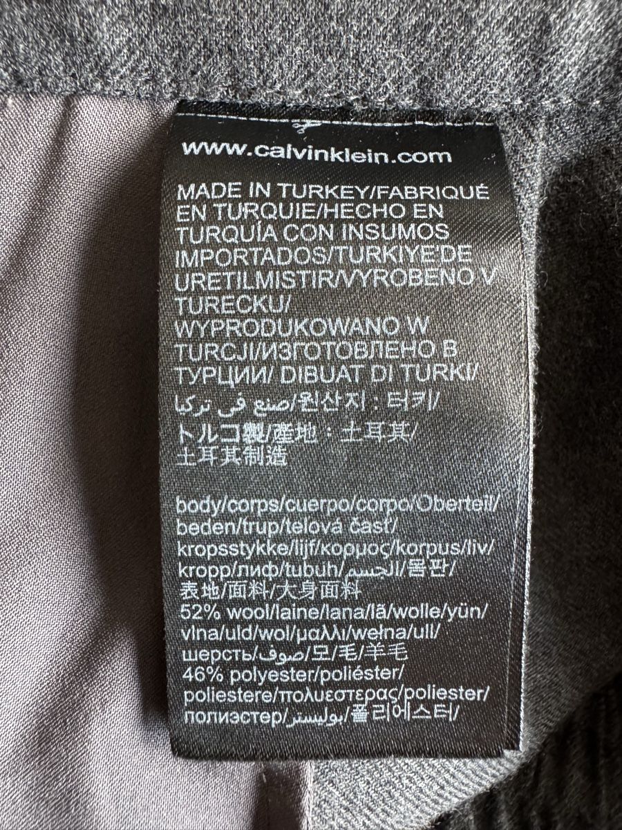 Calvin Klein Pantaloni: Pantalon Calvin Klein gris, taille 40 – Nuovo (secondo la descrizione) da Morges venduto da sandy069 4