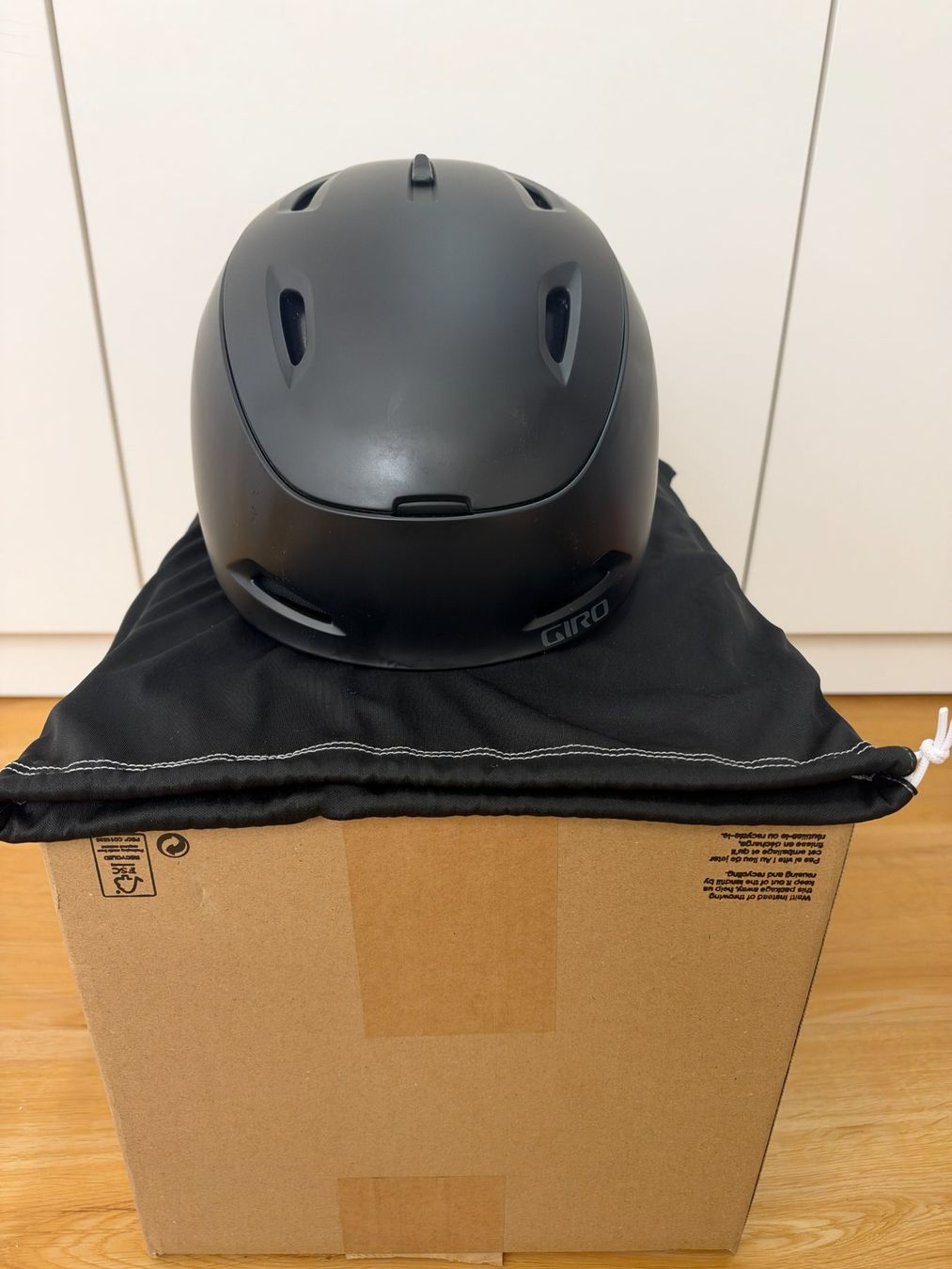 Giro Caschi: Giro Skihelm Grösse L, Conform Fit mit Mips Technology – Usato da Meilen venduto da manukau 1