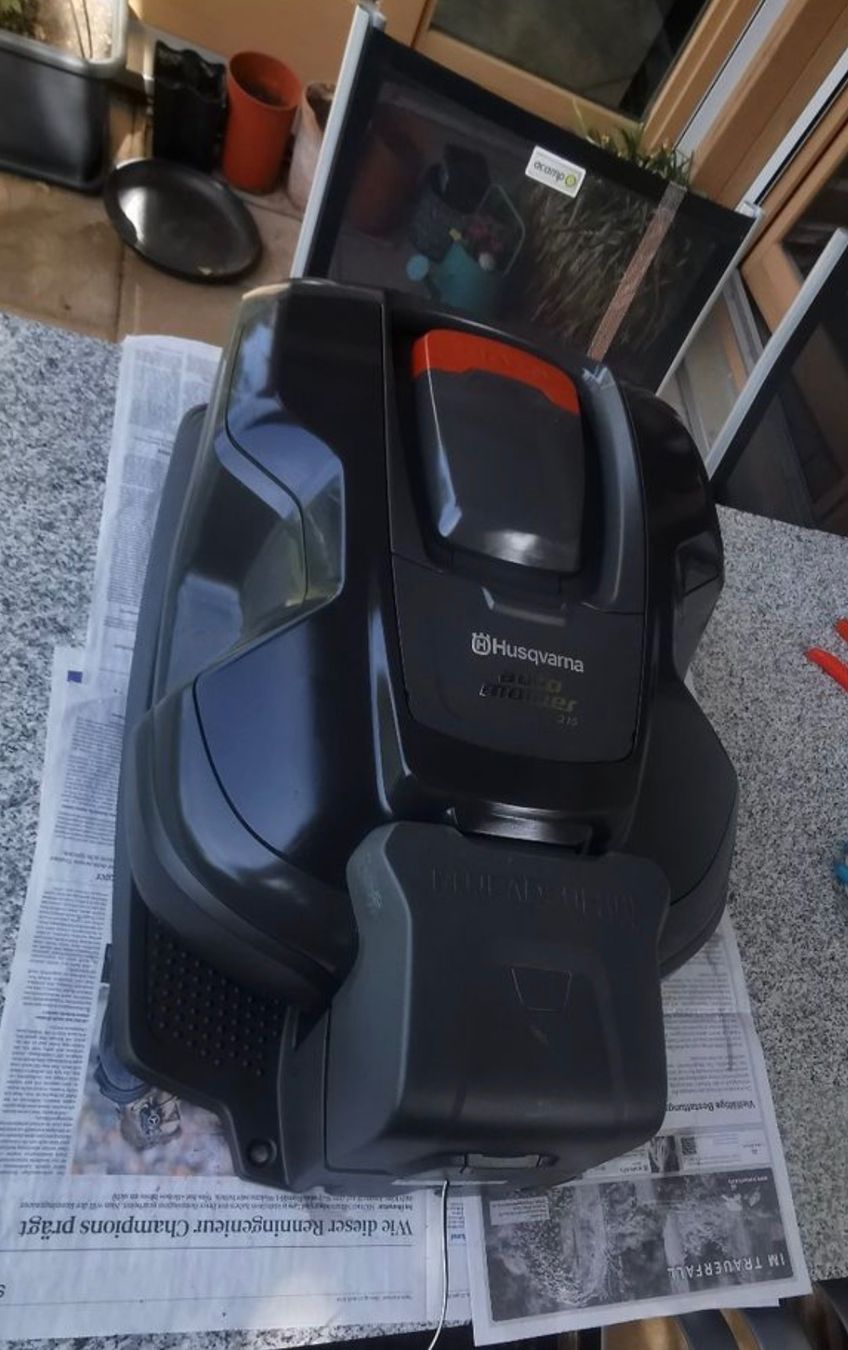 Husqvarna Tagliaerba: Husqvarna auto mower 310 – Usato da Knutwil venduto da S_baer24 1