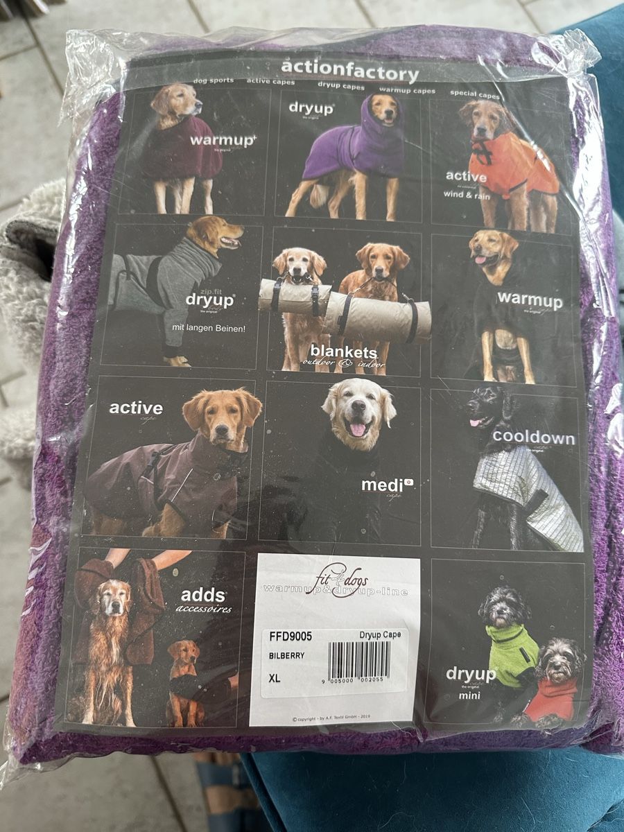 Bekleidung: DryUp Hundemantel Bilberry Neu – Neu und originalverpackt aus Luzern von Purple_Rose01