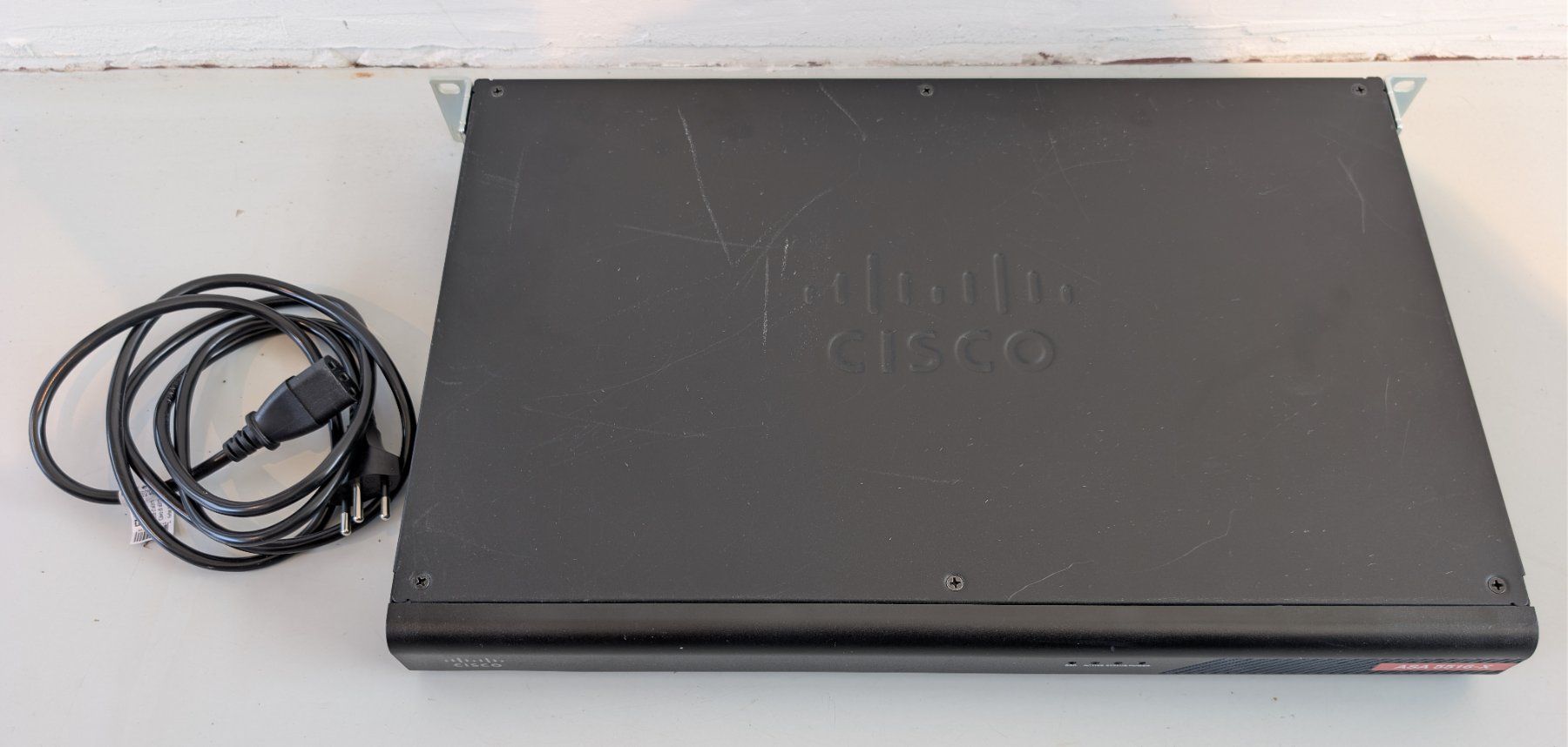 Cisco Firewall: Cisco ASA 5516-X V07 Next-Generation Firewall – Gebraucht aus Dietlikon von ComdatAG