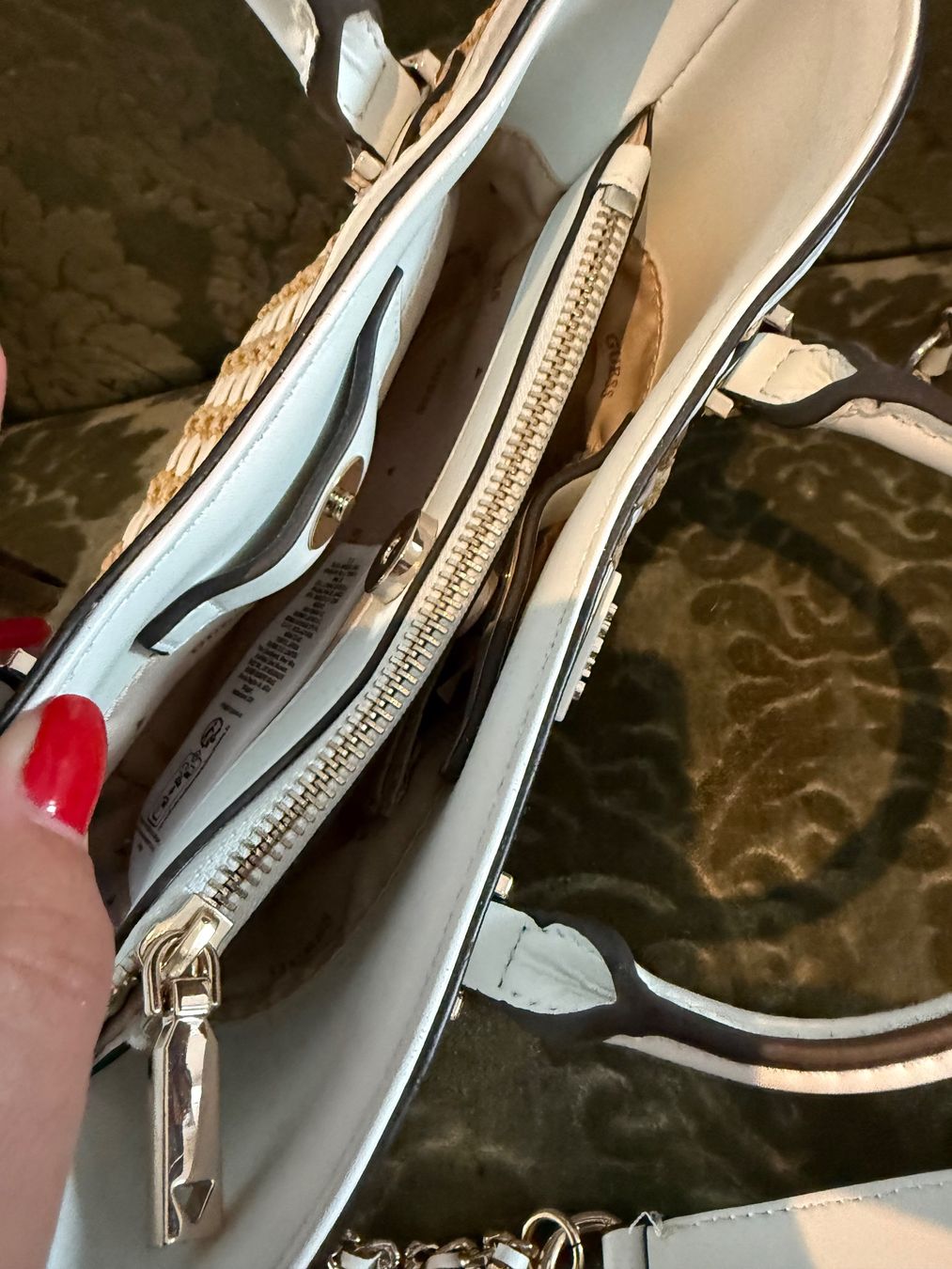 Guess Borse da donna: Lässige Guess Tasche – Nuovo (secondo la descrizione) da Schaan venduto da chinchillali 2