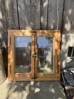 altes Holzdoppelfenster