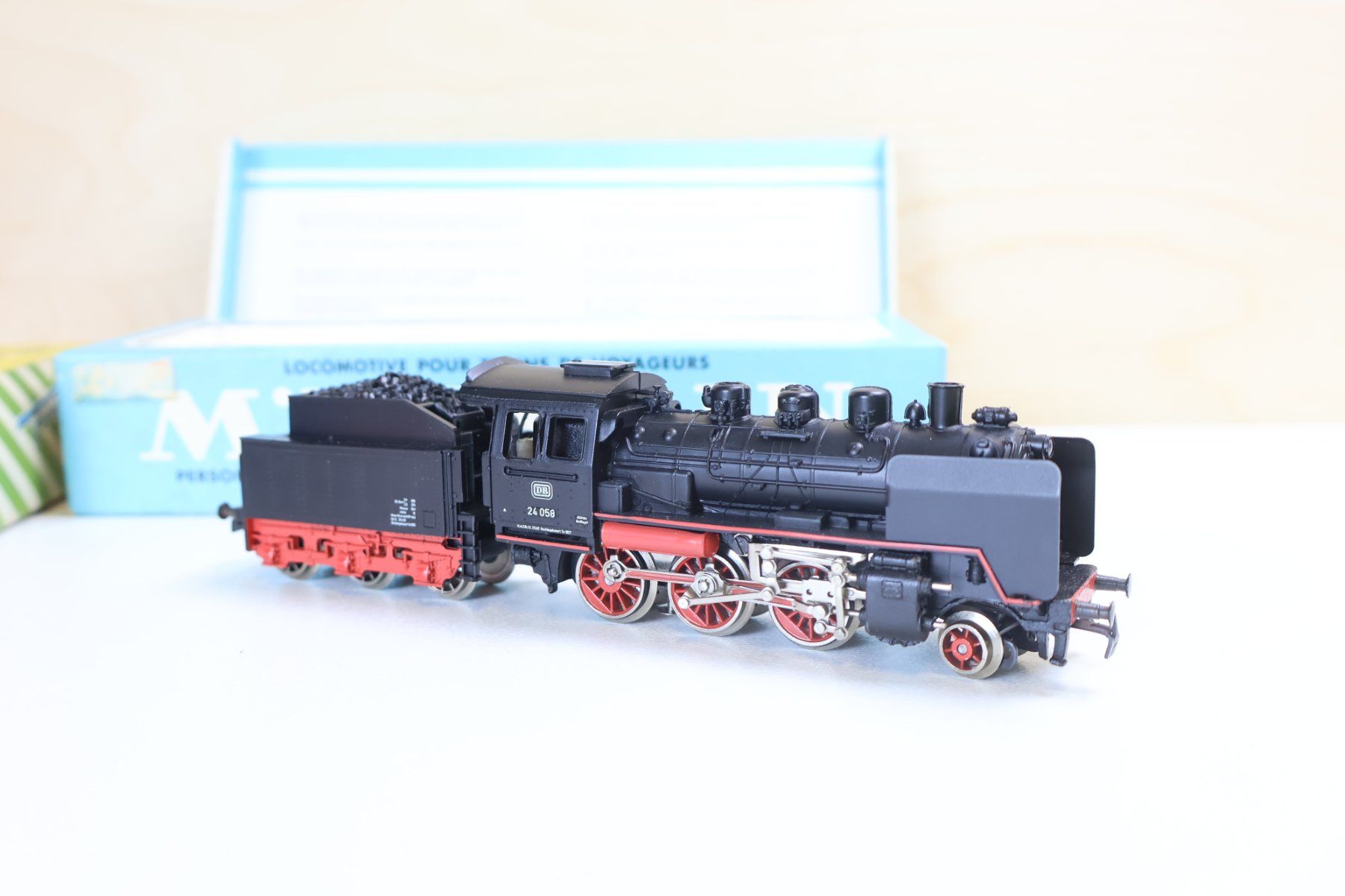 Fleischmann Modellini di ferrovie: Fleischmann/Hamo 2 x Dampflok/Rangierlok - DC H0 Doppelpack – Usato da Winterthur venduto da Monstera 4