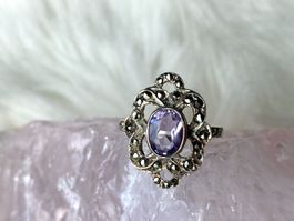 Ring Silber 925 mit lila Stein