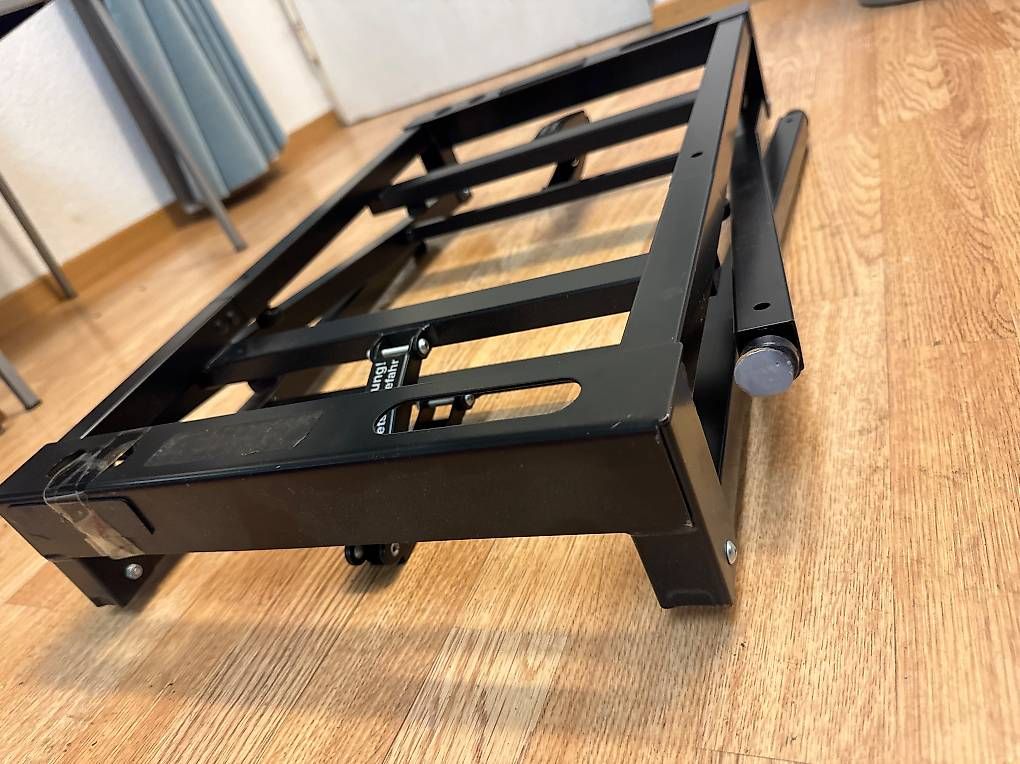 Altro in Decorazioni & Accessori: Klavierständer/pult klappbar – Usato da Embrach venduto da CarlosTF