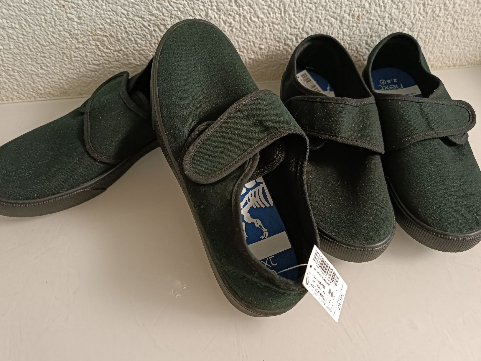 Next Scarpe da uomo: Finken/ Hausschuhe NEXT NEU Gr 35 + 37,5 – Nuovo e nell'imballaggio originale da Binz venduto da julijuli 1