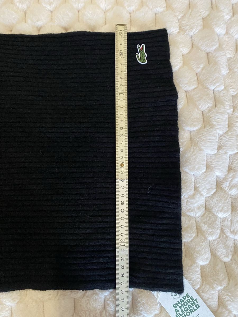 Lacoste Foulards, Tücher & Schals: Écharpe Lacoste, noire - NEW – Neu und originalverpackt aus Corsier GE von tanamera 1