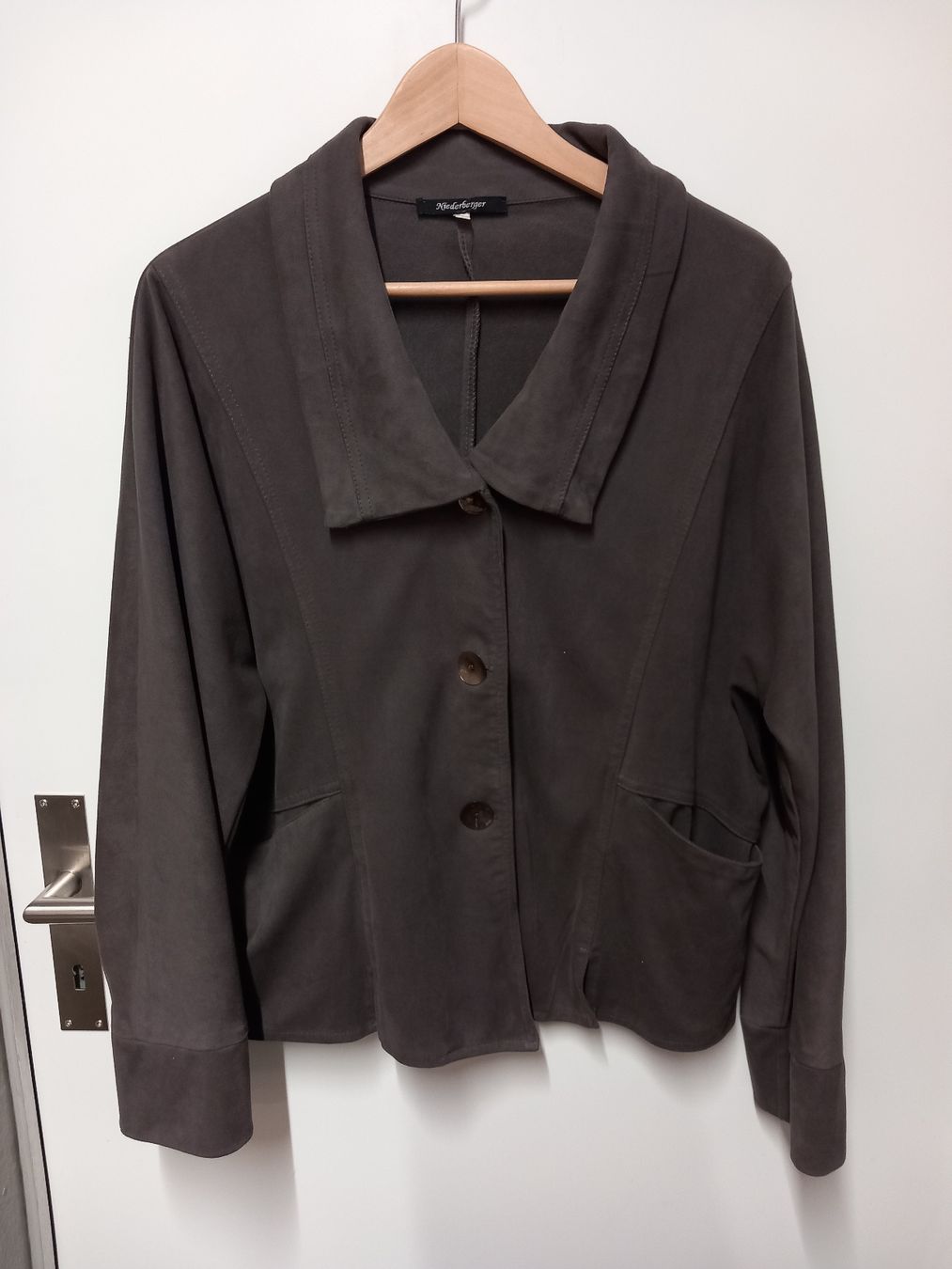 Lotti di vestiti: Niederberger Ensemble/Set Top & Jacke Gr.L – Usato da Gwatt (Thun) venduto da umwelt-brocki 4