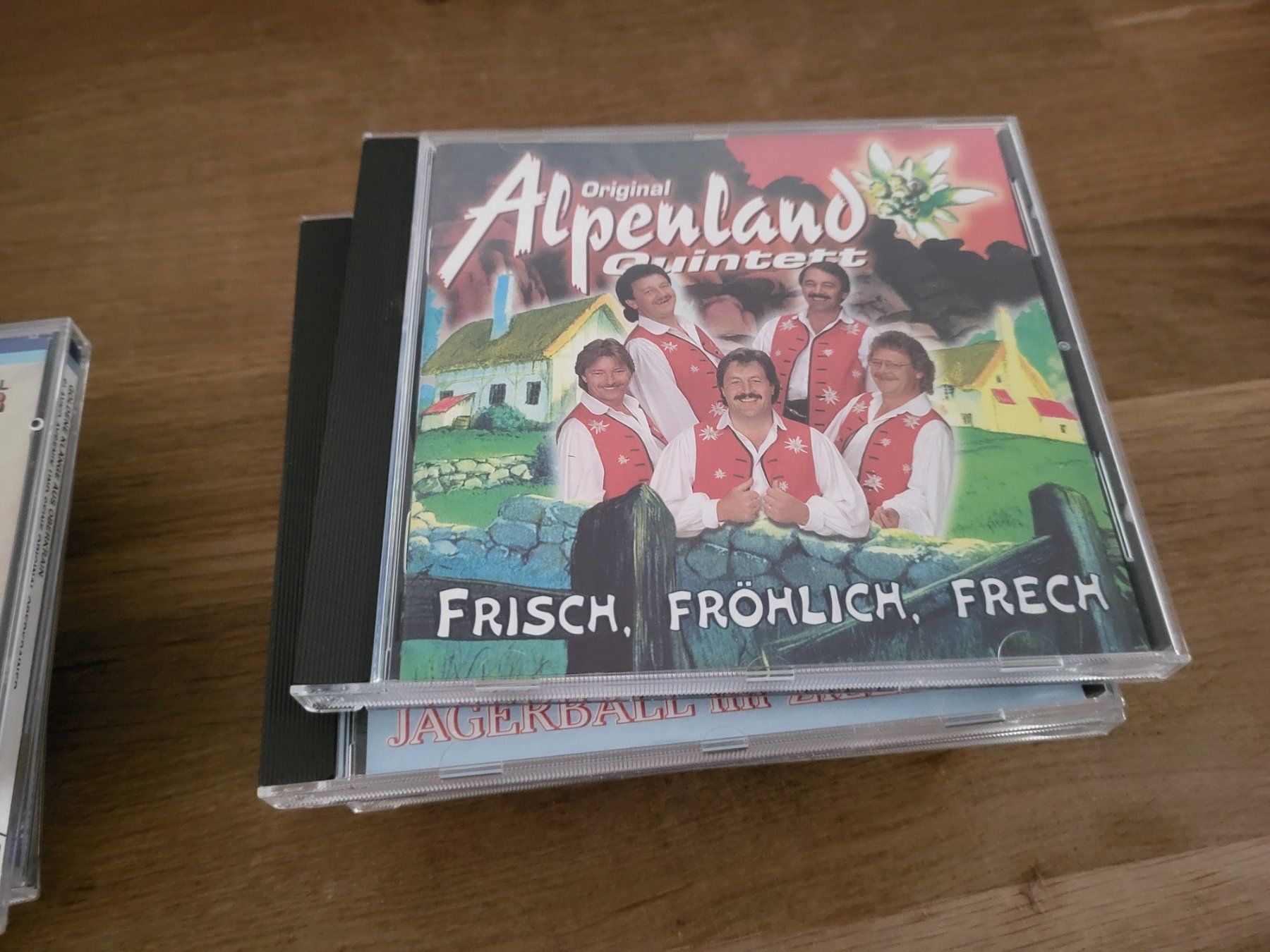 CD: Sammlung: 39 volkstümliche CD's – Usato da Urtenen-Schönbühl venduto da Lari1 5