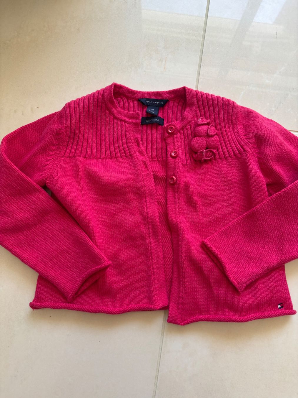 Tommy Hilfiger Altro abbigliamento per bambina: Tommy Hilfiger - Cardigan rose 4 ans – Nuovo (secondo la descrizione) da Chêne-Bougeries venduto da Luke17