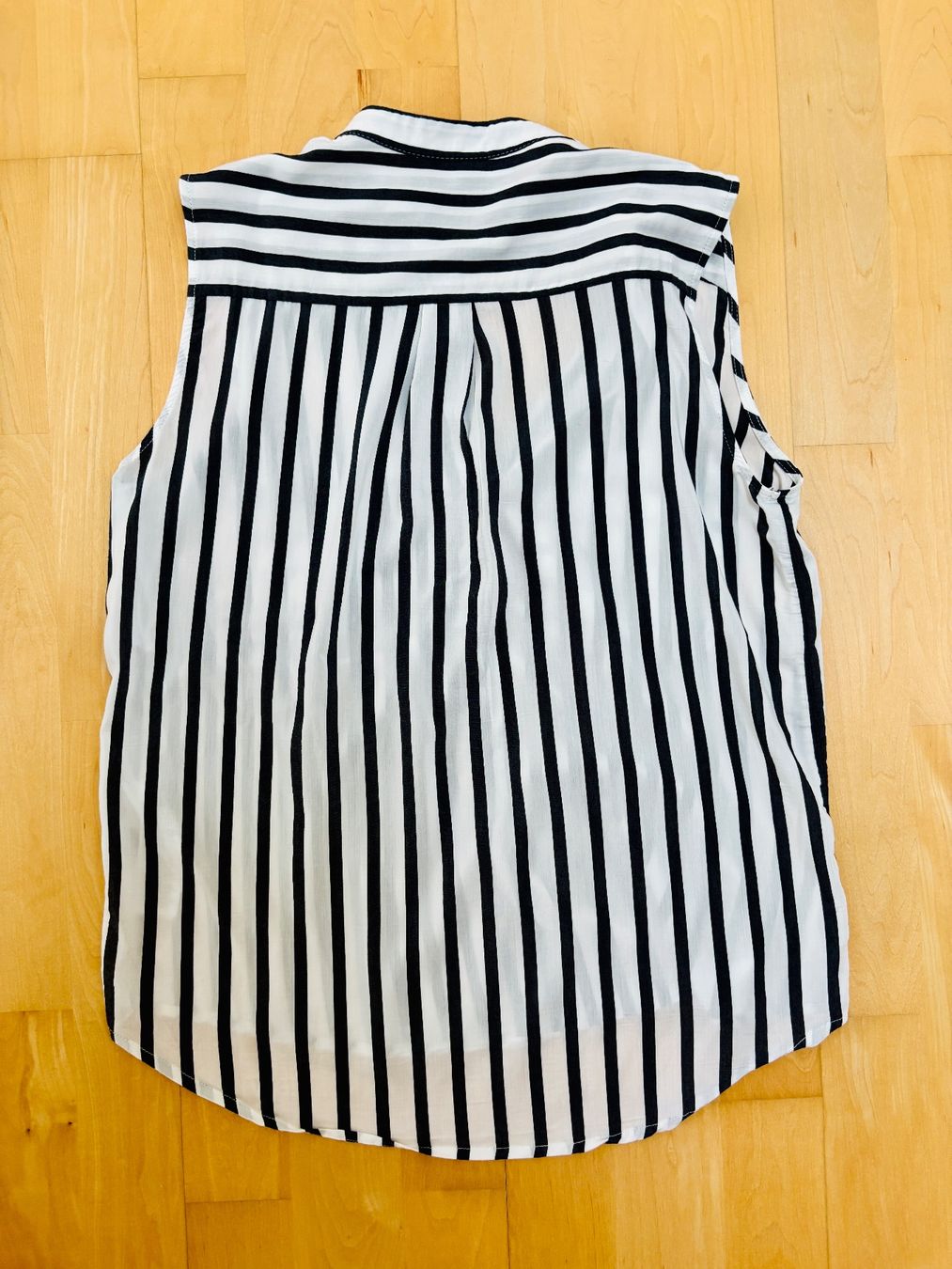 Vero Moda Blusen: VERO MODA Blusentop, gestreift - Gr. S – Gebraucht aus Ennetbürgen von Evelyne_G 2