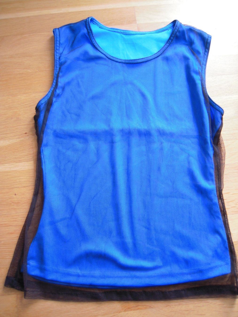 Top: Top Blau/schwarz Gr XS – Usato da Uzwil venduto da visions77