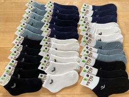 36 Paar Jungen Socken Gr. 1-3 Jahre, NEU, Restposten