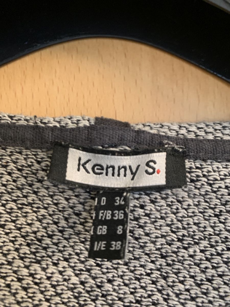 Giacche: Kenny S. Strickjacke mit Kapuze, Gr. 34 – Usato da Wilen b. Wil venduto da Huibuh 3