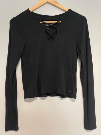 Hollister Cut Out Top S