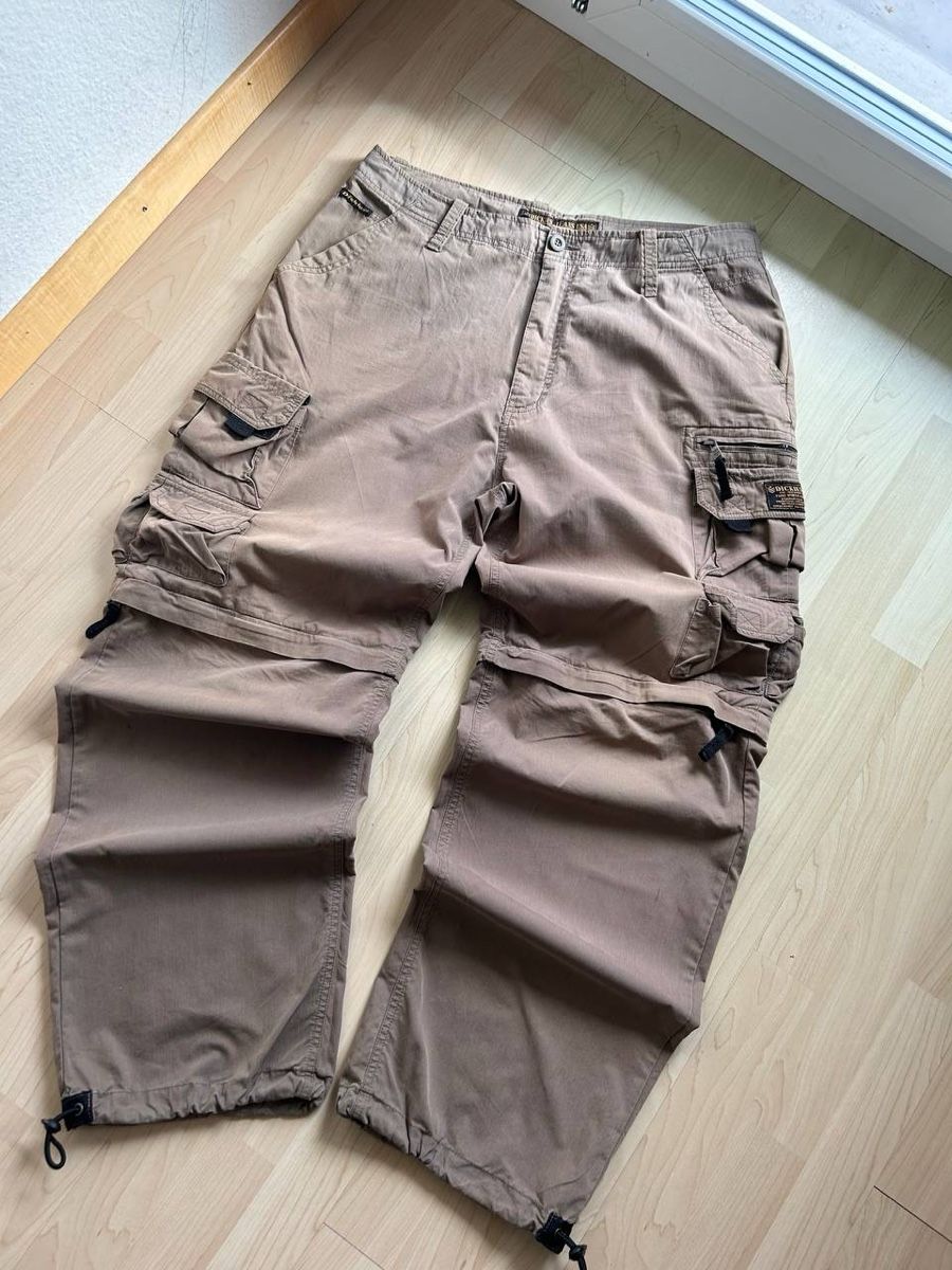 Dickies Hosen: Dickies Zip-Off Convertible Multi-Pocket Cargo Pants – Gebraucht aus Bern von Skandez