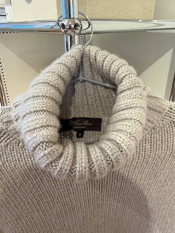 Loro Piana Pulls & Sweat-shirts: LORO PIANA PULLOVER CASHMERE – Neuf (Voir description) à Schwyz par bofb 2